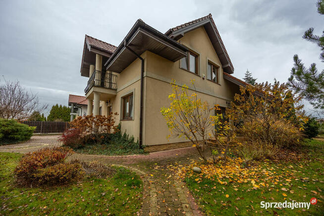 Elegancki bliźniak 300m2 z pięknym ogrodem Warszawa Wilanów