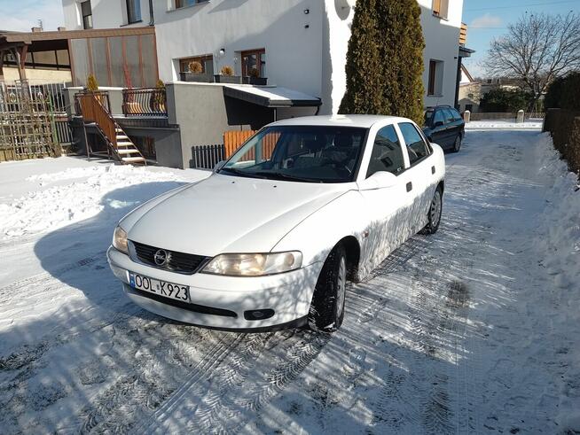 Opel Vectra B 1.8, benzyna, 115 KM