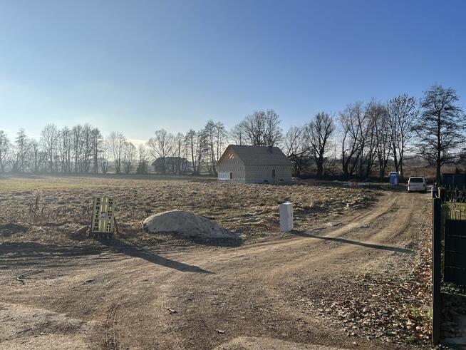 Działka budowlana z możliwością budowy domu dwulokalowego