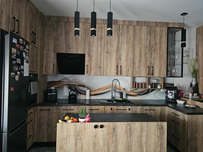 Mieszkanie z widokiem na jezioro