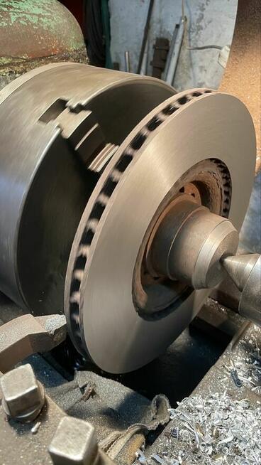 Toczenie, przetaczanie tarcz i bębnów hamulcowych