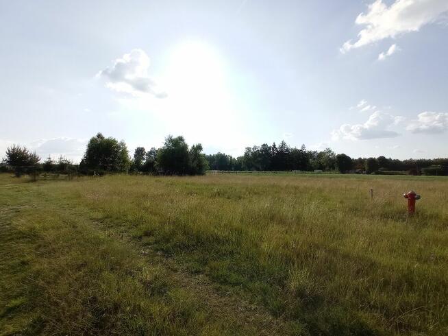 Działka budowlana na wsi 700 m kw w otoczeniu przyrody