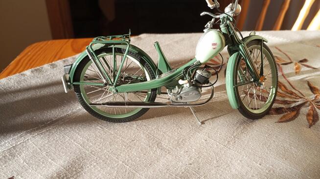 Motorower NUS-Quickly skala 1:10