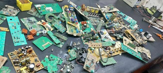 Moduły elektroniczne z pralek elektronarzędzi rtv agd