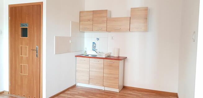 Magazyn z biurem 138 m² – Pieczurki, Białystok – Idealny na