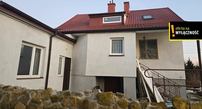 Dom Ostrowiec Świętokrzyski, Wiejska