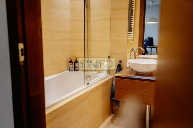 Przy Browarach Warszawskich, Fabryce Norblina .