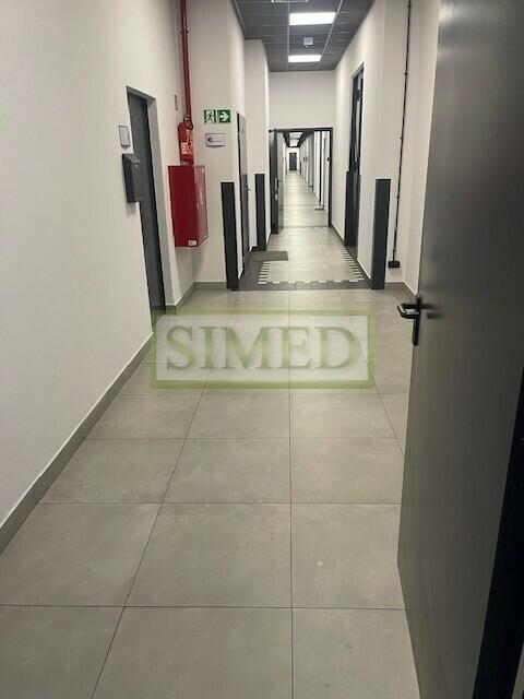 Biuro dostęp 24h , recepcja,w byłej fabryce Włochy