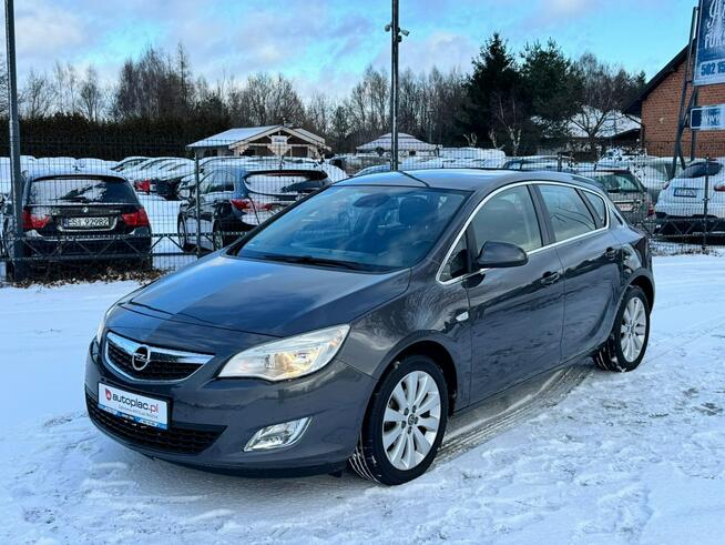 Opel Astra *Niski Przebieg*Gwarancja*Dwa Komplety Kół*