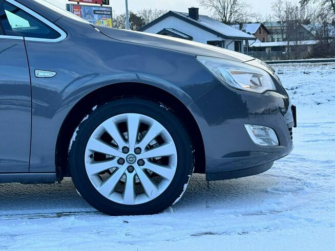 Opel Astra *Niski Przebieg*Gwarancja*Dwa Komplety Kół*