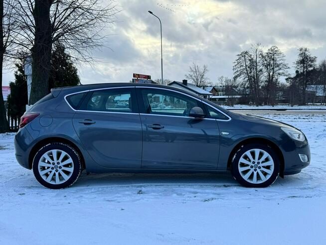 Opel Astra *Niski Przebieg*Gwarancja*Dwa Komplety Kół*