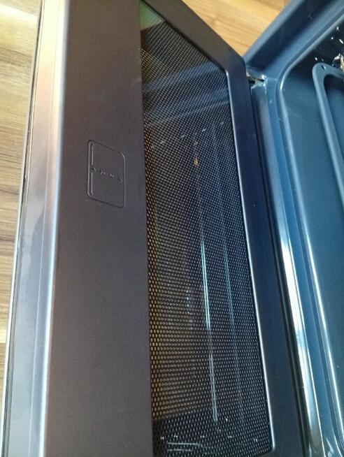 nowy piekarnik do zabudowy AEG.