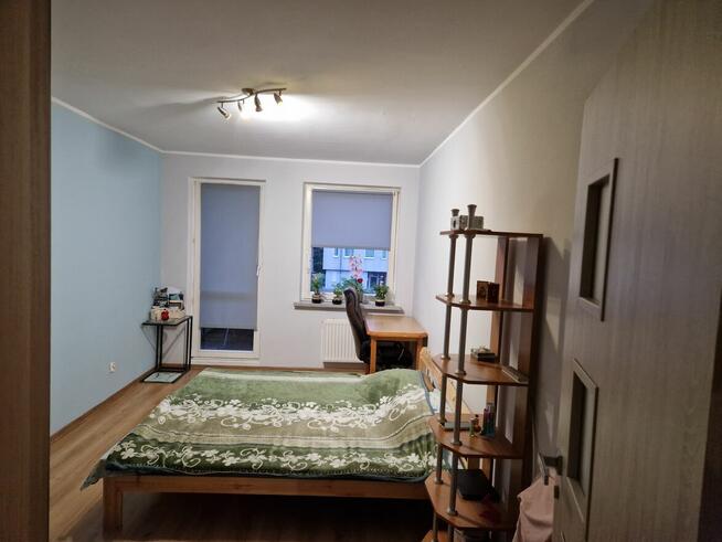 2pokojowe z balkonem, osobna kuchnia