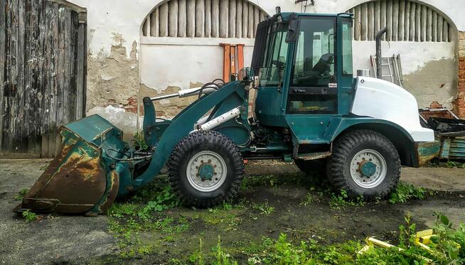 SPRZEDAM ŁADOWARKĘ KOŁOWĄ LIEBHERR L509 – 2012 ROK