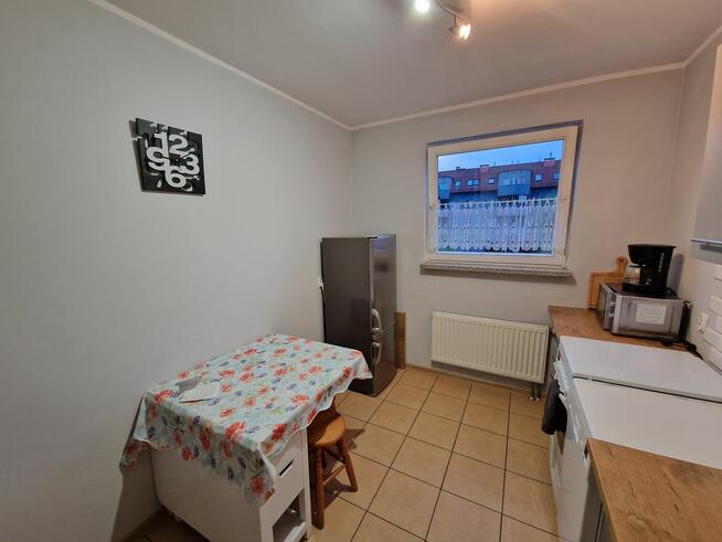 2pokojowe z balkonem, osobna kuchnia