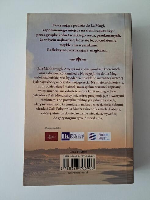 Książka „Ziemia kobiet” S. Barneda, do sprzedania