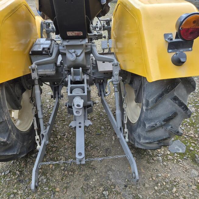 Ciągnik rolniczy Ursus C-330