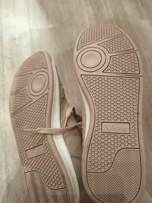 Nowe obuwie