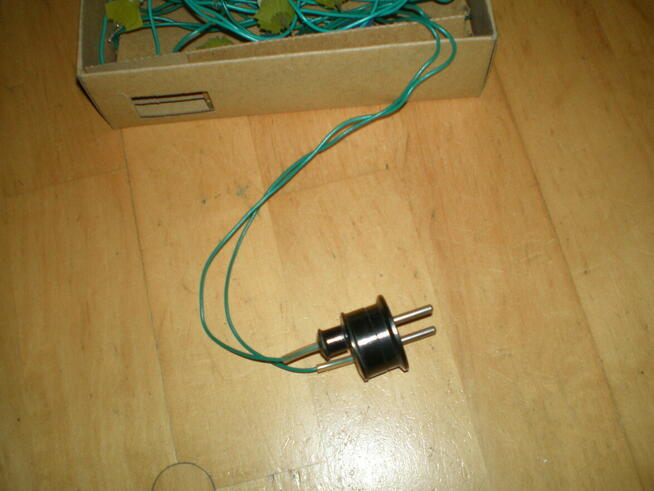 Sprzedam lampki na choinkę sprawne, stan dobry, z okresu PRL