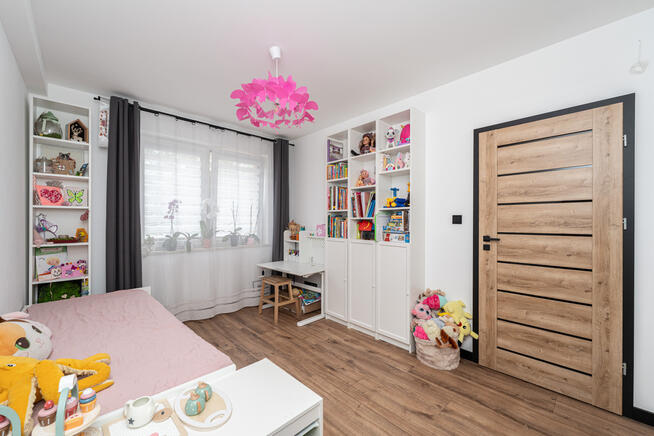 Okazja! Nowe i nowoczesne 6 pokoi + poddasze