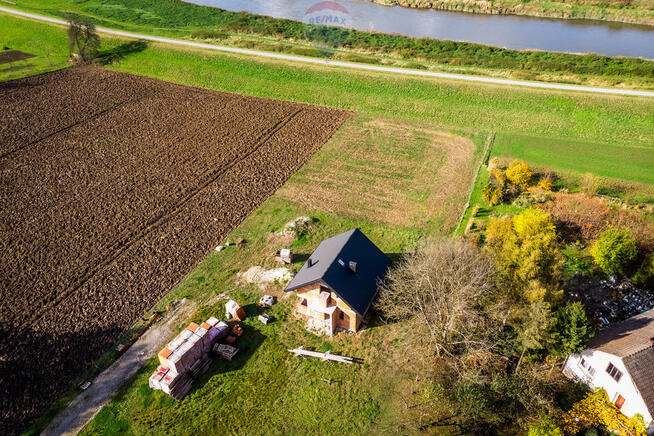 Dom przy Trasie Rowerowej/Puszcza Niepołomicka