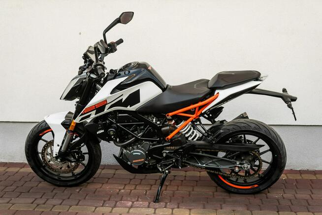 KTM duke 125 R 2020 ABS POLIFT Raty Transport Największy Wybór Moto 125 W PL