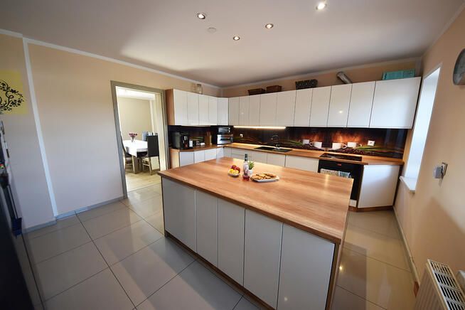 Dom 175 m² | działka 25 ar | 3 km od Dobrodzień