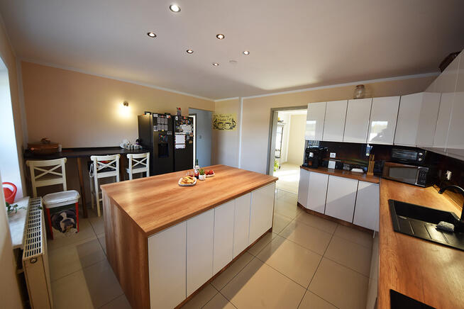 Dom 175 m² | działka 25 ar | 3 km od Dobrodzień