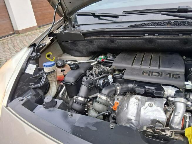 Peugeot Partner 1,6HDI 5 Osób.Klima.Hak.Halogeny.kredyt.OKAZJA