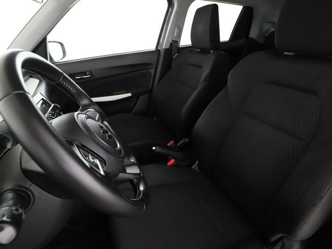 Suzuki Swift grzane fotele klima