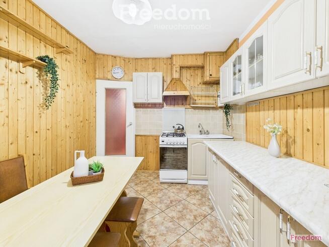 NOWA CENA !!! 3 pok. mieszkanie na sprzedaż