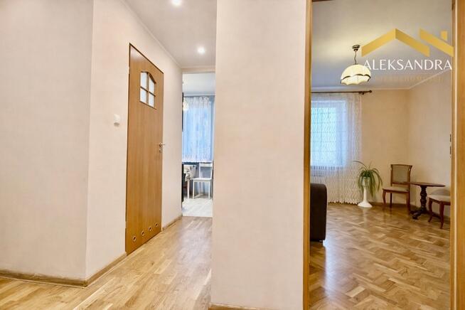 1. piętro - przestronne i gotowe do zamieszkania