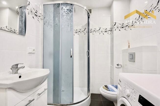 1. piętro - przestronne i gotowe do zamieszkania