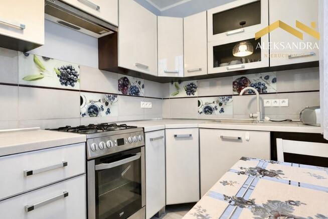 1. piętro - przestronne i gotowe do zamieszkania