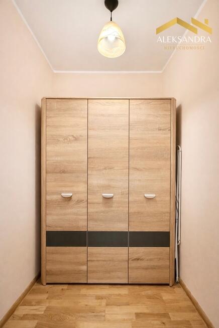 1. piętro - przestronne i gotowe do zamieszkania