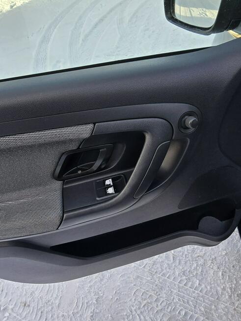 Škoda Fabia 1,2Turbo Benz. Serwis.Klima.Hak,Centralka,kredyt.Okazja