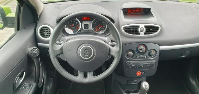 Renault Clio W oryginalnym lakierze/Bardzo zadbany/Ledy/Alufelgi/Podgrzewane fotele