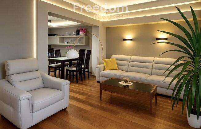 Atrakcyjny dom szeregowy z ogrodem w Świnoujściu.