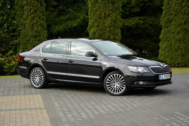 Škoda Superb Lift L&K 4x4 Skóry Bi-Xenon Ledy Duża Navi Kamera El.Fotele Webasto