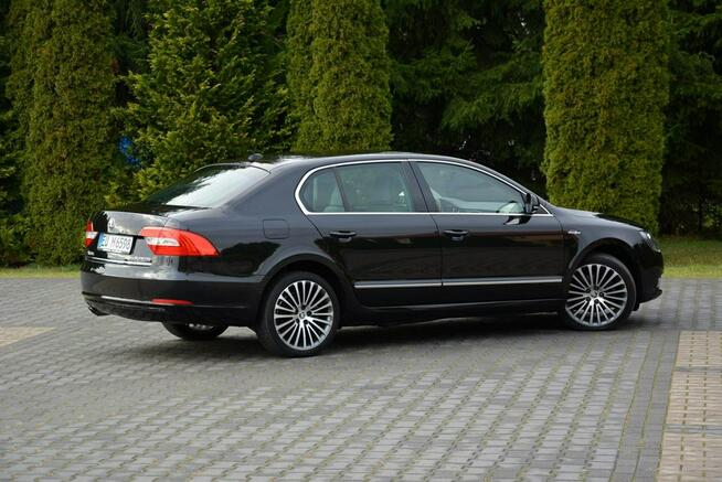 Škoda Superb Lift L&K 4x4 Skóry Bi-Xenon Ledy Duża Navi Kamera El.Fotele Webasto