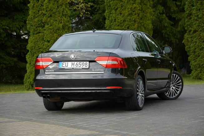 Škoda Superb Lift L&K 4x4 Skóry Bi-Xenon Ledy Duża Navi Kamera El.Fotele Webasto