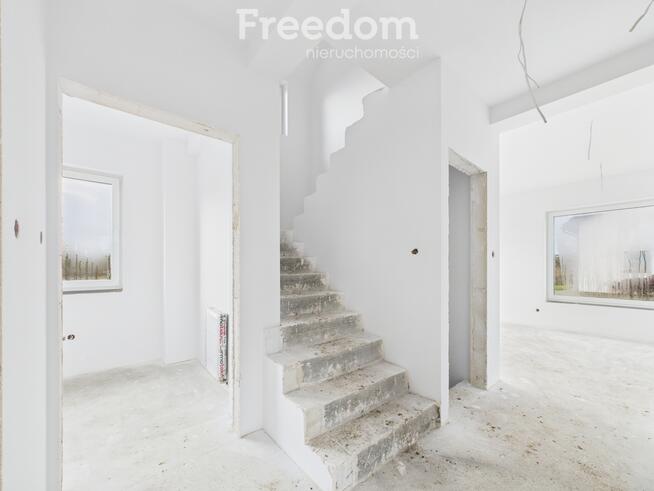 Dom wolnostojący Rózyny