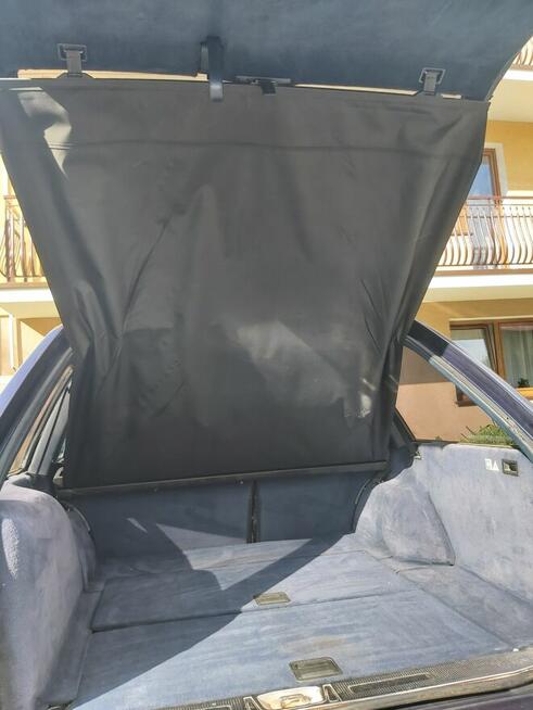 Mercedes-Benz E 124 T wersja 7 osobowa w skórze skandynawska