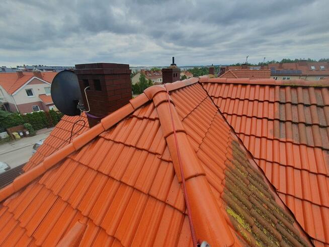 Mycie elewacji i dachów Gdańsk | Wynajem podnośnika koszoweg