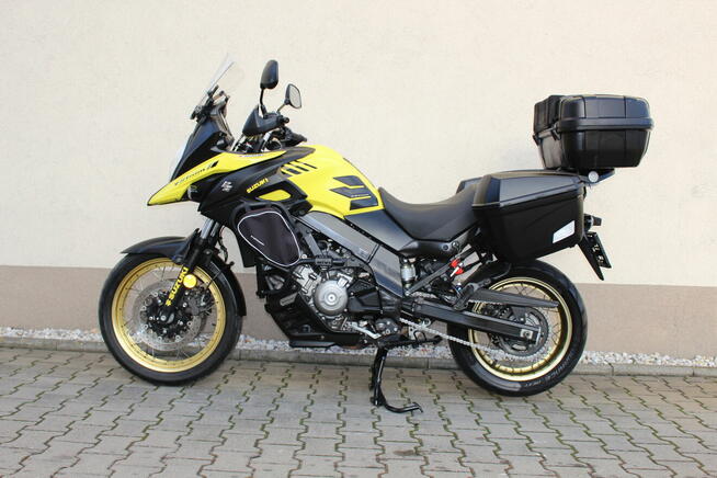 Suzuki V-STROM 650
