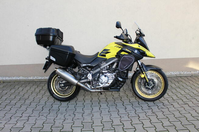 Suzuki V-STROM 650