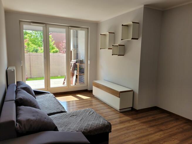 Wynajem mieszkania 50m2 - Brochów