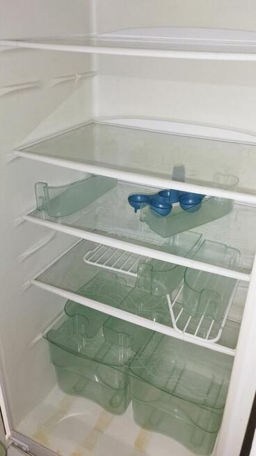 Sprzedam używaną lodówkozamrażarkę Polar