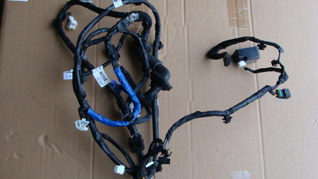 wiązka elektryczna pokrywy bagażnika Hyundai Tucson