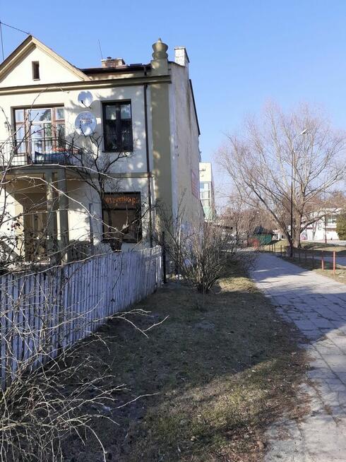 Zabudowana działka usługowo-mieszkalna w Centrum